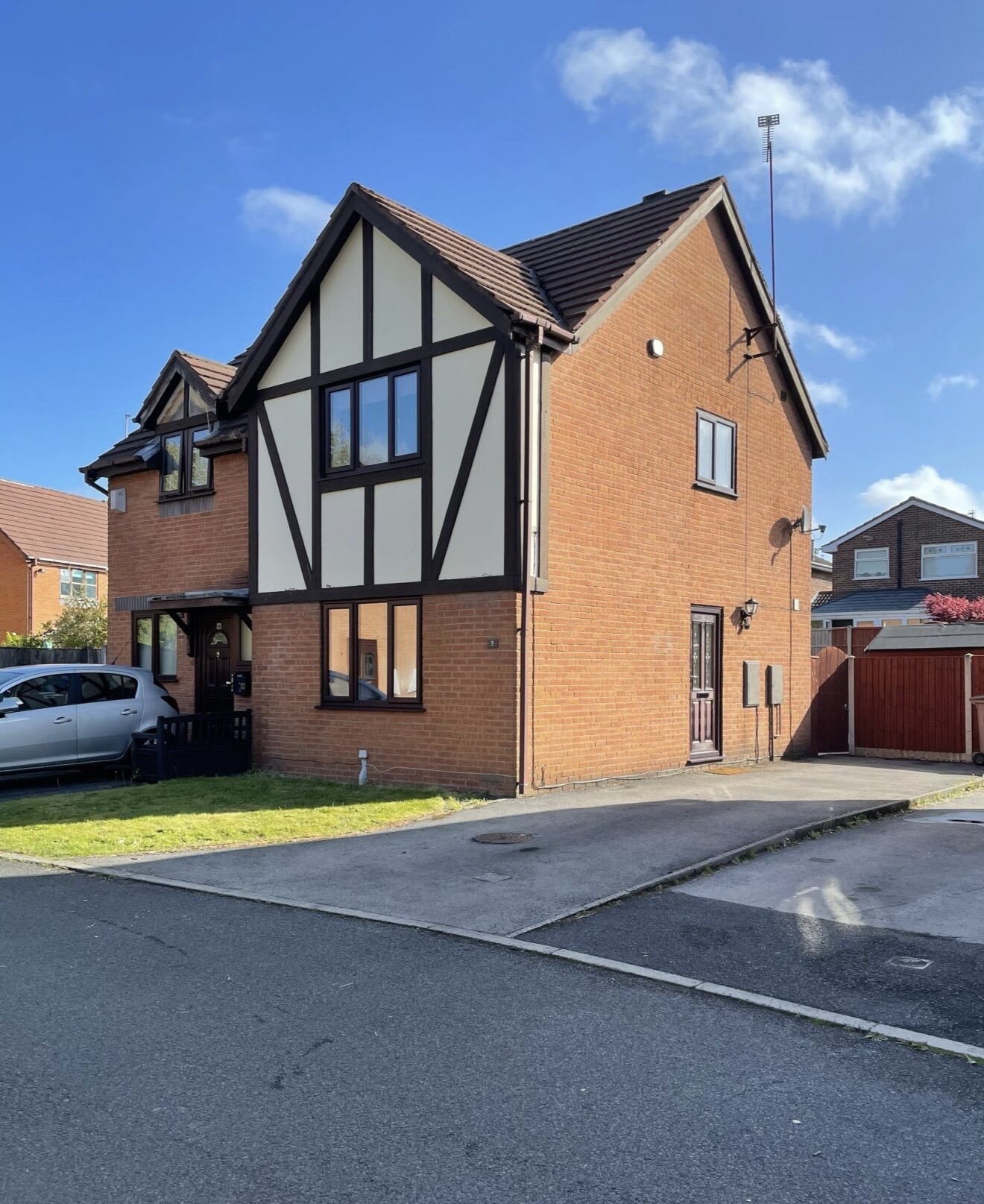 Semi-Detached House in St Helens